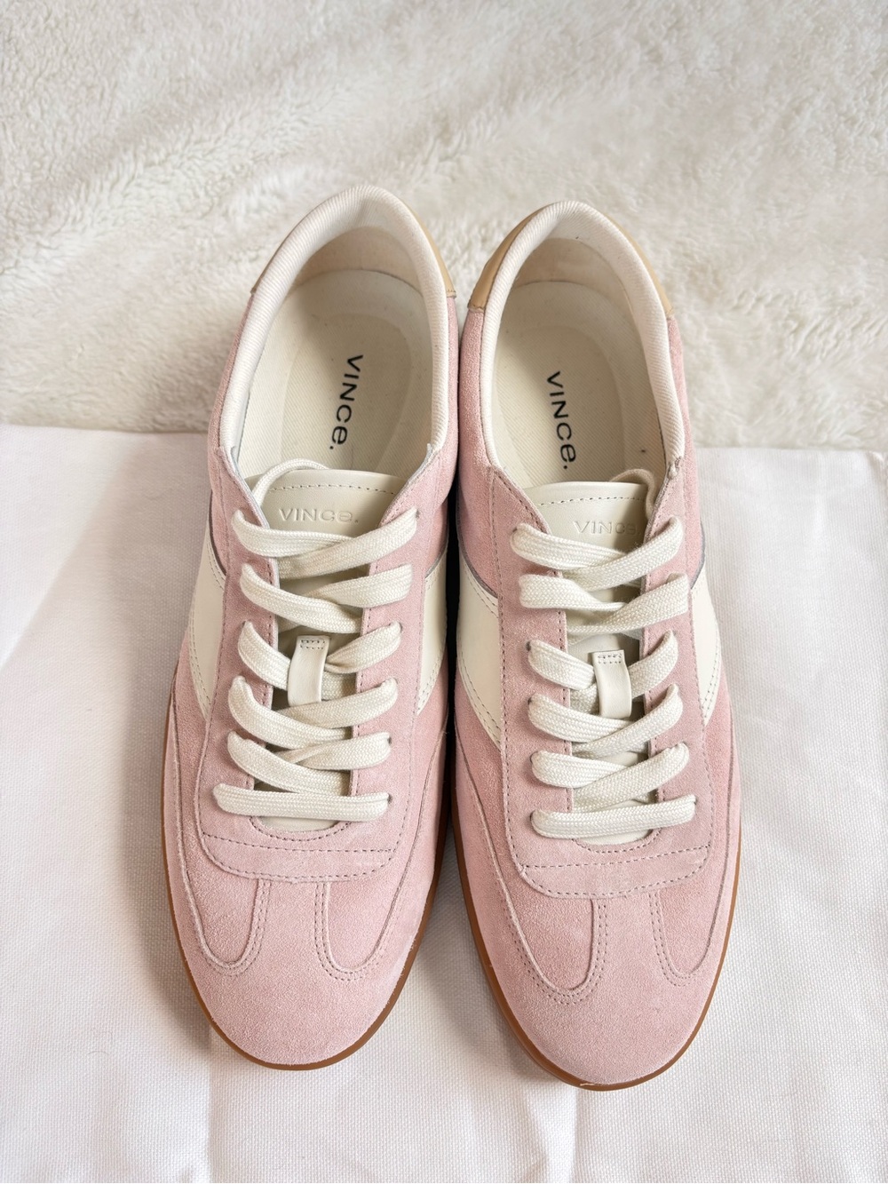 Vince Korrin Sneaker NWT, Women size 8 / Euro 38.5 - Picture 3 of 5